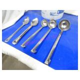 LOT, 1 BIN ASST S/S LADELS & SERVE SPOONS