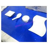 LOT, 43PC ASST STYLE SAUCE DISH & SIDE PLATE