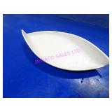 LOT, 36PCS 11'D OVAL MELAMINE DISHES