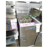 1X, PITCO 40C+ S/S 40LB DEEP FRYER