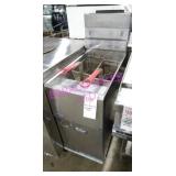 1X, PITCO 40C+ S/S 40LB DEEP FRYER