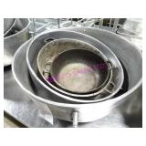 LOT, 4PCS H.D. ALUM ASST SIZE WOK BOWLS