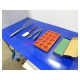 LOT, 1 BOX ASST KITCHEN SUPPLIES  NOTES!