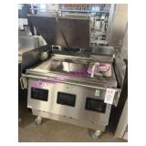 1X, GARLAND XPG36-2L 40" CLAM SHELL GRIDDLE -NOTES