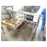 1X, 30" STAINLESS STEEL TABLE