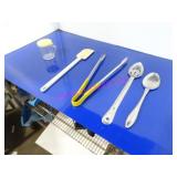 LOT, 1 BIN ASST KITCHEN SUPPLIES  NOTES