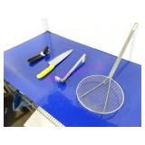 LOT, 1 BIN ASST KITCHEN SUPPLIES  NOTES!