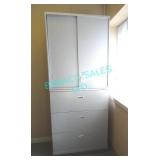 1X, FILE CABINET, NO KEYS!