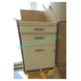 5X, 3 DR CABS,NO KEYS