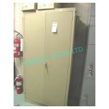 LOT, CABINET+CONTENTS