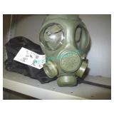 1X, GAS MASK WITH BAG