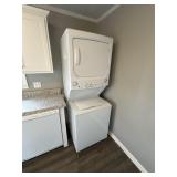 GE stacked washer / drier