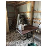 Miscellaneous items in barn