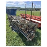 Pallet rack cross bars