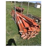 Industrial pallet racking cross beams