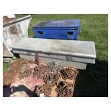 Diamond plate truck box