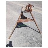 Pipe Vise & Stand