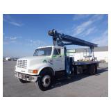 2000 International Manitex M1461 Boom Truck