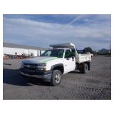 2006 Chevy 3500 4WD Dump Truck