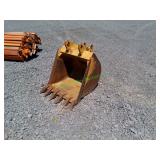 Case Backhoe Bucket ~29"
