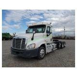 2013 Freightliner Cascadia 113 4 Axle Semi Truck