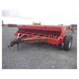 International 5100 Grain Drill