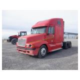 2000 Freightliner 3 Axle Semi Truck**