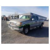 2001 GMC Sierra 2500 4WD Ext Cab Pickup