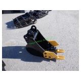 Unused ZIG Mini Excavator Bucket ~8"