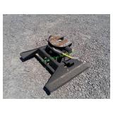 B&W 5TH Wheel Hitch