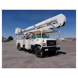 2001 GMC C7500 4 X 2 Bucket Truck