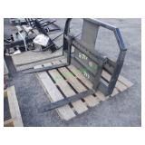 Unused GIYI Mini Skid Steer Pallet Forks ~30"