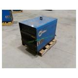Miller Delta Weld 652 CV-DC Welding Power Source