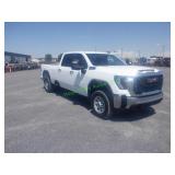 2024 GMC Sierra 2500 4WD Crew Cab Pickup