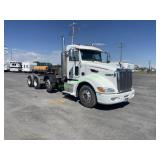 2014 Peterbilt 386 4 Axle Semi Truck