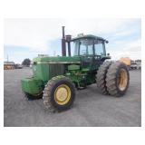 1982 John Deere 4640 HFWD Tractor w/ Duals