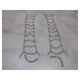 2 HD Tires Chains
