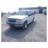 1997 Ford Explorer XL 4WD
