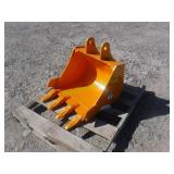 Unused GIYI CAT305 Excavator Bucket ~24"