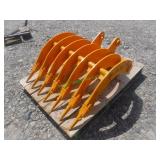 Unused GIYI CAT305 Excavator Rake w/ Teeth ~32"