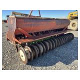 International 620 Grain Drill w/Small Seed Bx ~12'