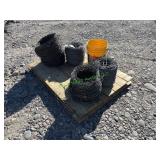 4 Rolls Barb Wire & ~ 26 Bags T- Post Clips