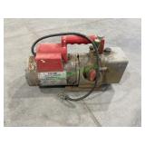 RobinAir VacuMaster Vacuum Pump