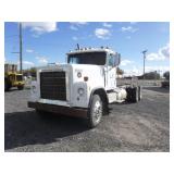 1985 International 4300 Lone Star Truck