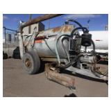 Loewen 2500 Honey Vacuum Wagon