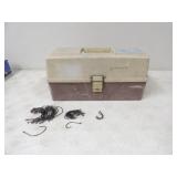Plano Tackle Box w/36-3in.,19-2in., 3-1.5in Hooks