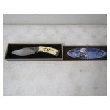 Bald Eagle Knife w/9.5in Blade & Wood Case