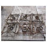 6-Dukes 220 Body Grip Traps 8inx8in