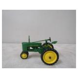 John Deere H NF 1/16 Scale Die Cast Metal