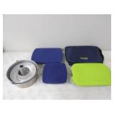 Pyrex 8x8 & 9x13 Backing Dishes w/Lids, Kitchen Cl